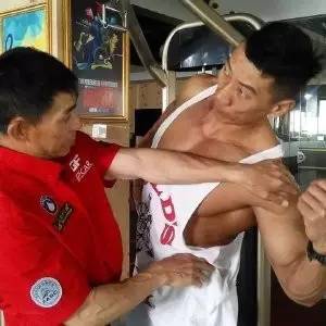 教练健身培训_教练营养健身知识培训_健身教练营养知识