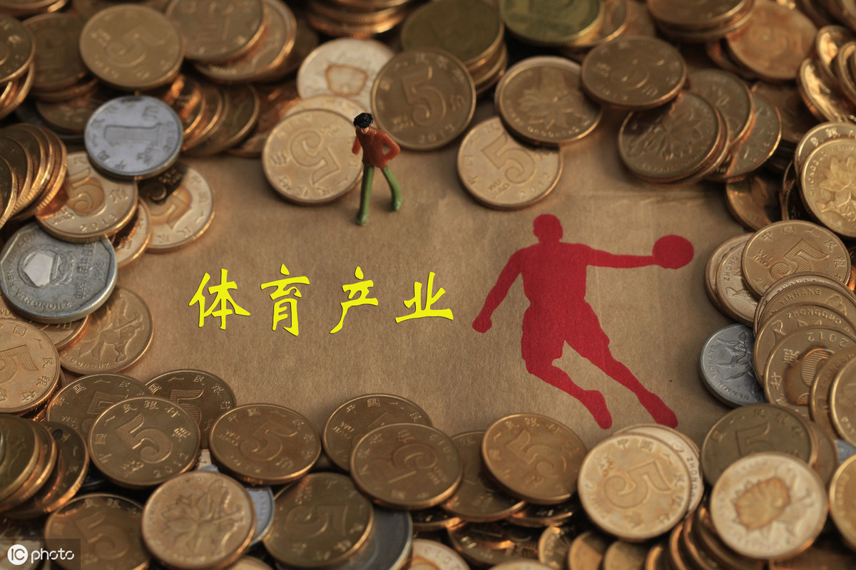 足球世界冠军奖杯_去年足球杯世界冠军_夺得足球世界杯冠军待遇
