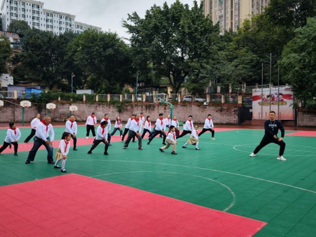 小学厂播体操_体操校庆小学生祝福语_小学生校庆体操