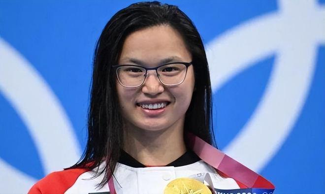 加拿大中国女子游泳冠军_加拿大游泳冠军是中国人吗_加拿大女子游泳金牌