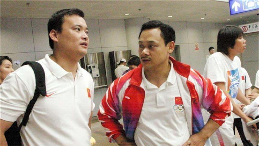 奥运会举重冠军父母反应_奥运举重冠军能得多少钱_奥运举重冠军现状